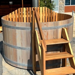 6 Person Wood Fired Hot Tub